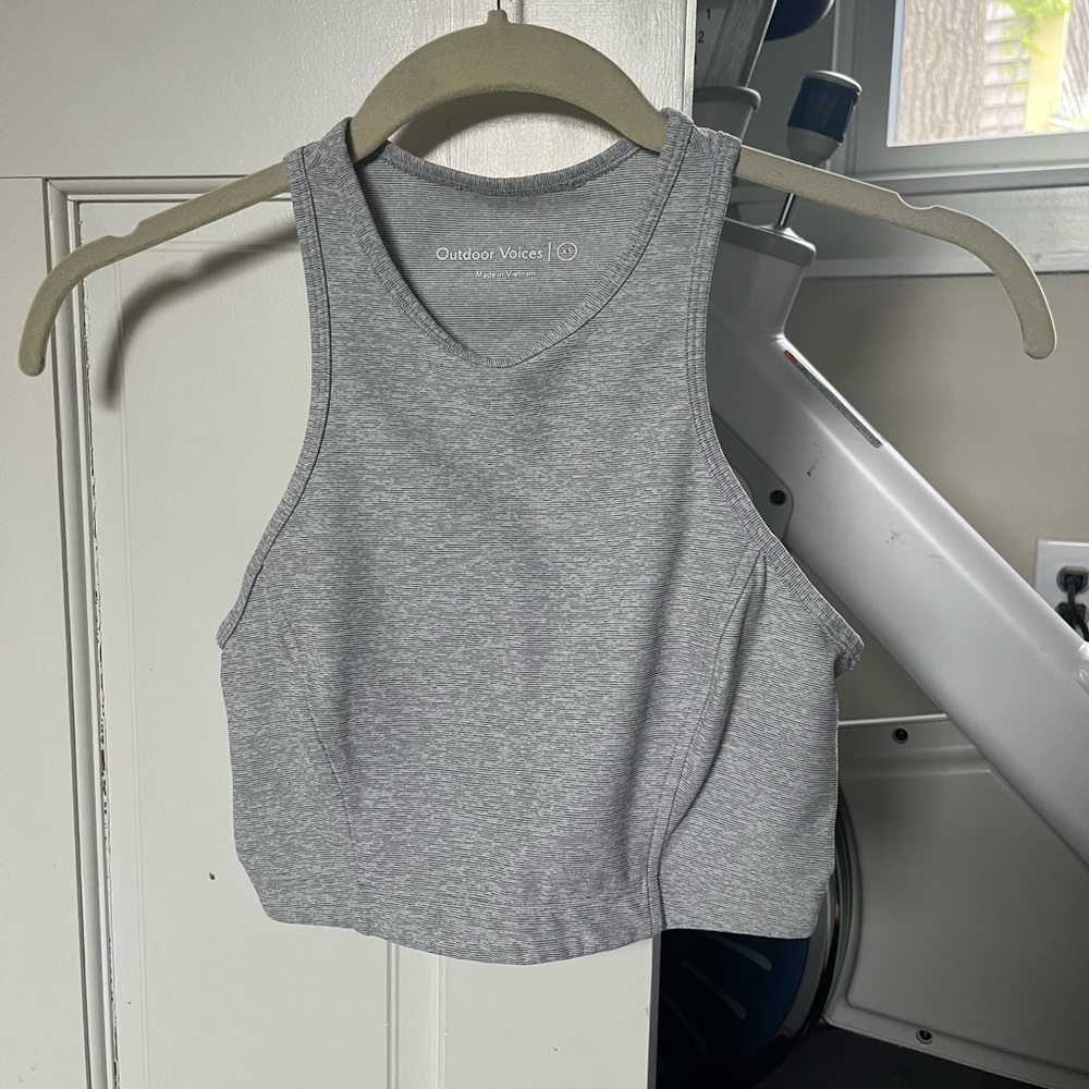 Outdoor voices crop top sports bra size xs